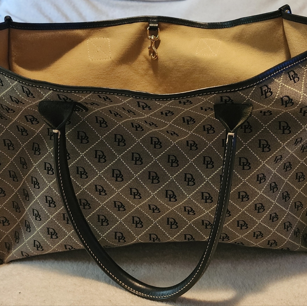 Elegant Black and Tan Designer Tote Bag